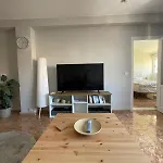 Mit Meerblick In * טורבייחה