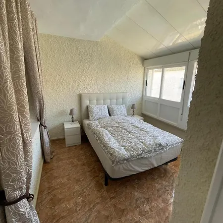 Apartment Mit Meerblick In *